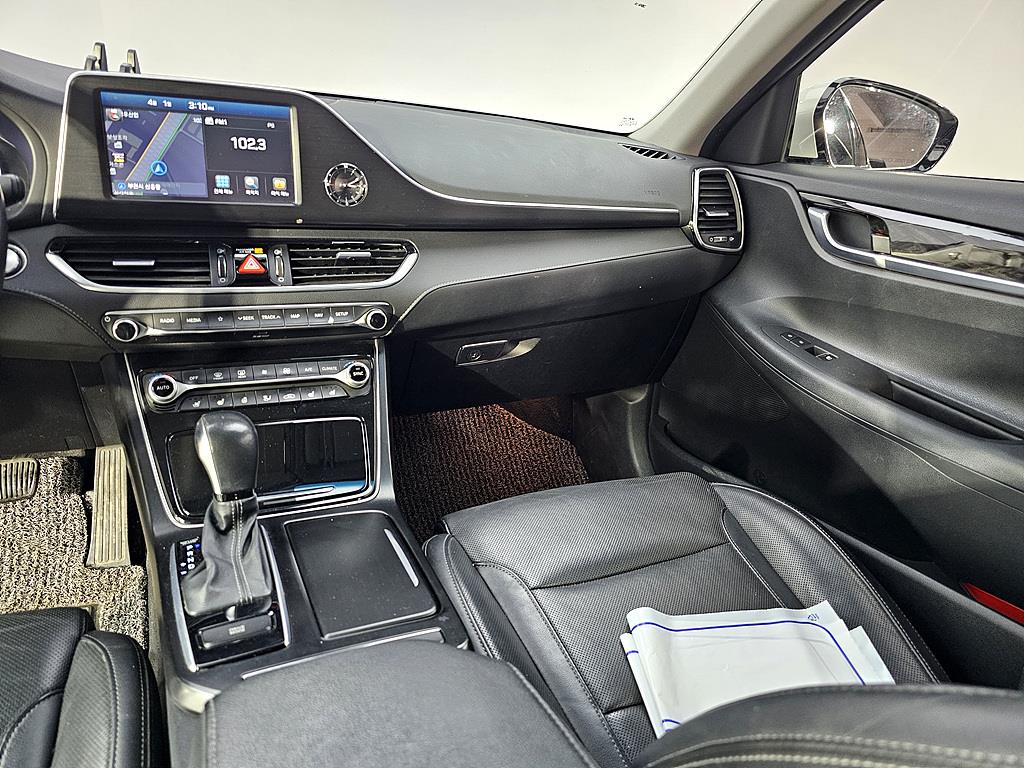 HYUNDAI Grandeur - Vista 10