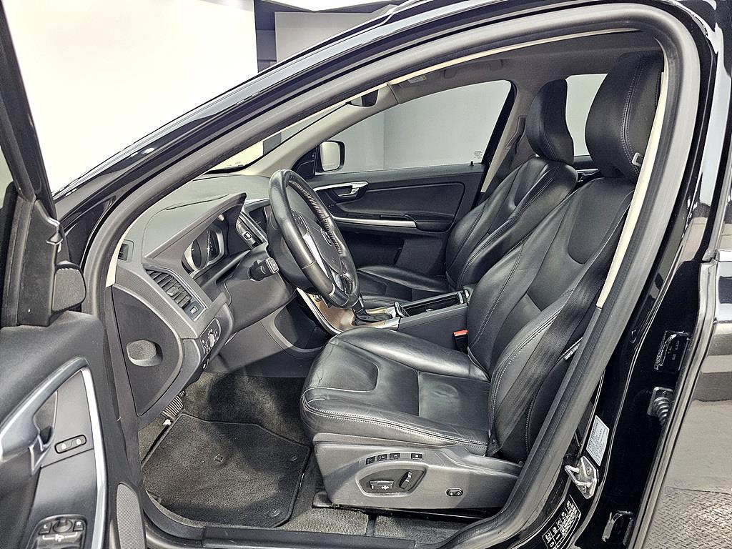 Volvo XC60 - Vista 8