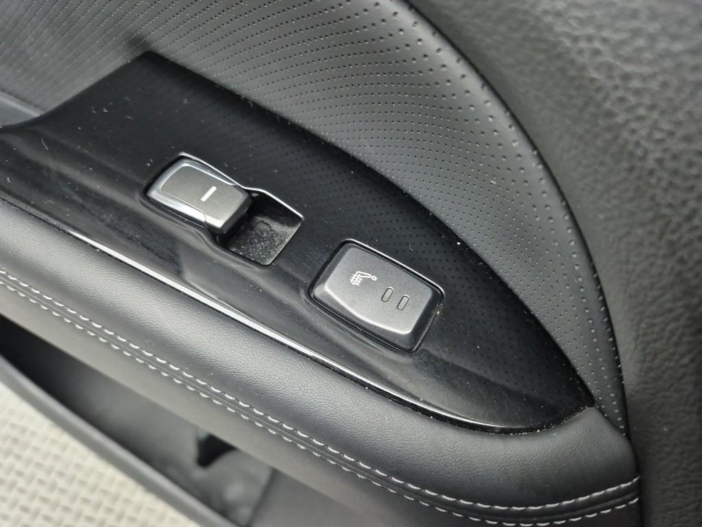 Ssangyong Rexton 2018 Negro - Importación desde Corea - HF Imports Iquique - Foto 18