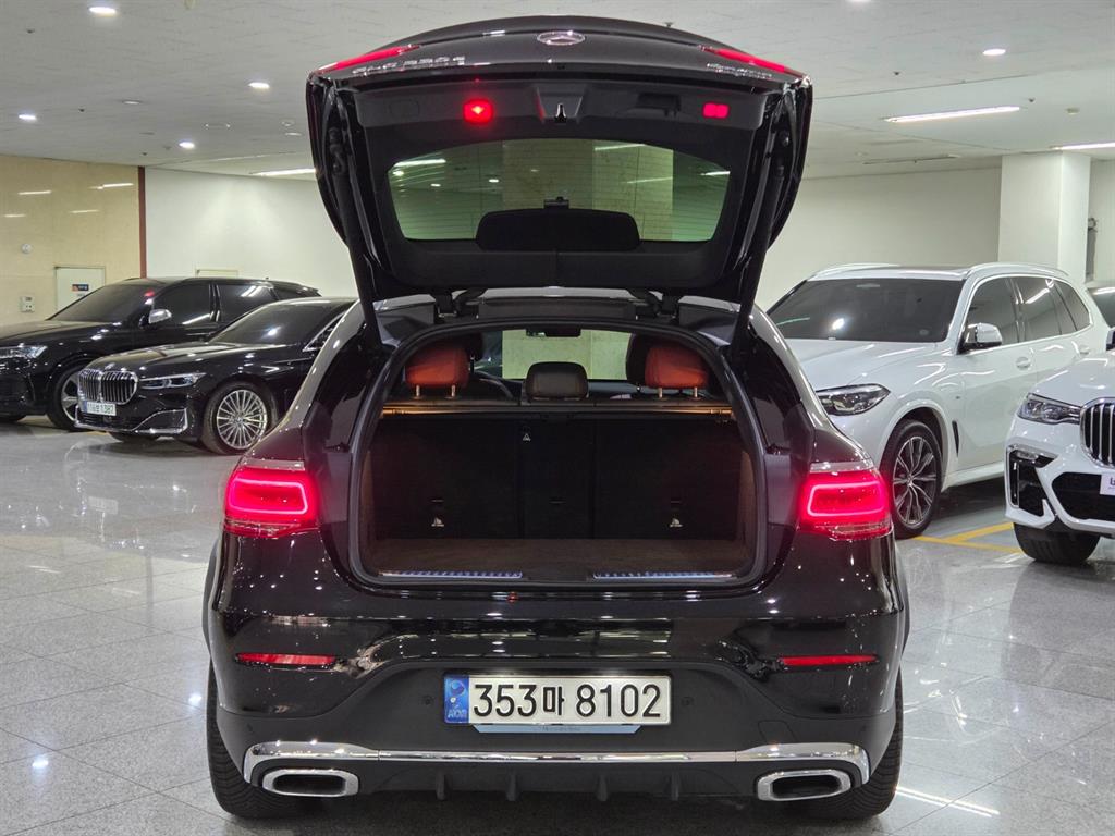 Mercedes Benz GLC Class 2021 Negro - Importación desde Corea - HF Imports Iquique - Foto 19