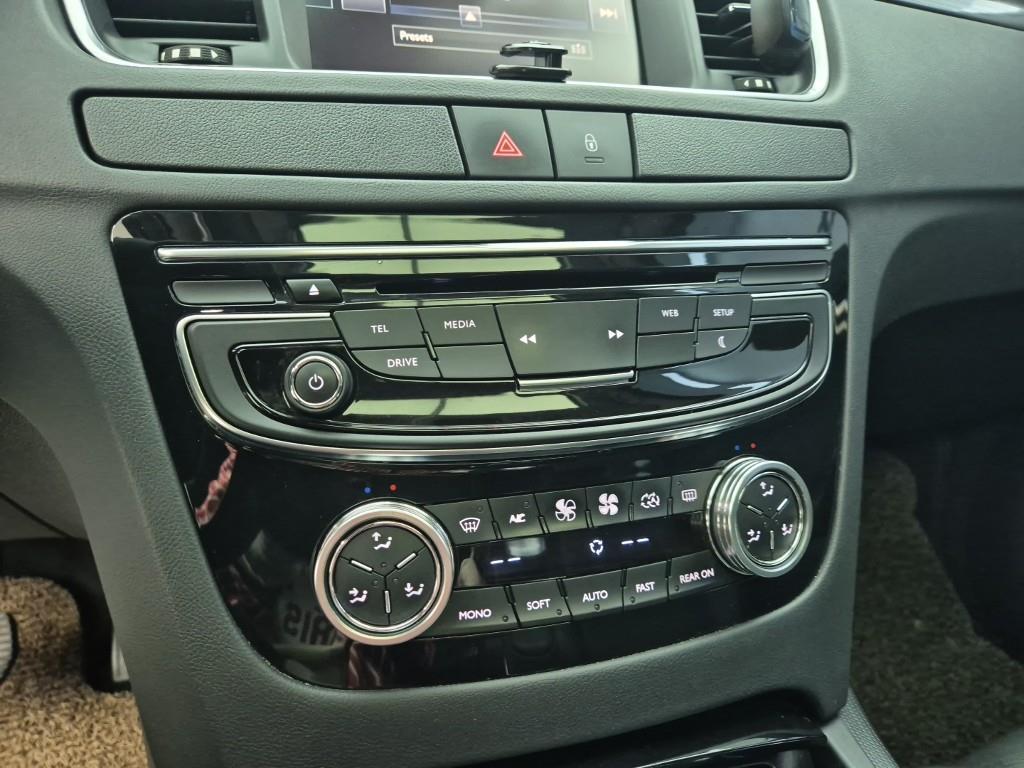 Peugeot 508 - Vista 10