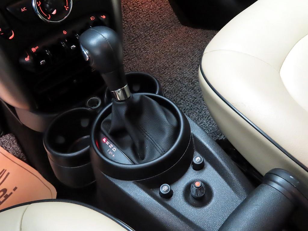 Mini Countryman - Vista 11