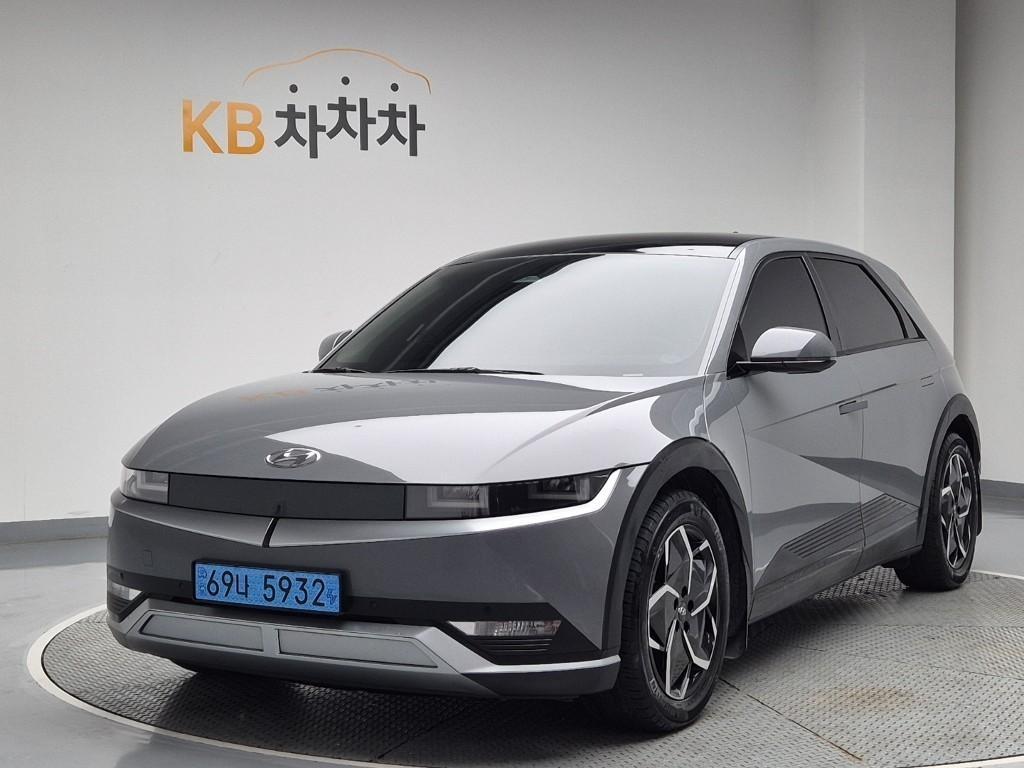 HYUNDAI Ioniq 5 - Vista 4