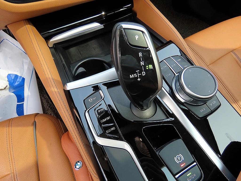 BMW 5 Series - Vista 11