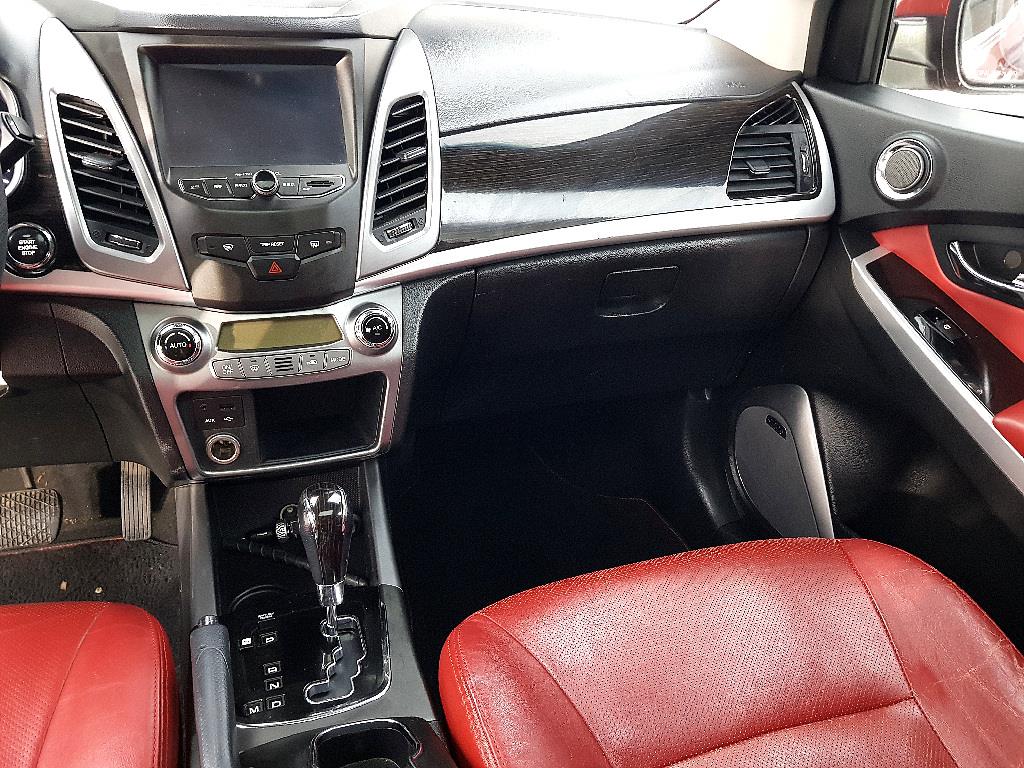 Ssangyong Korando - Vista 10