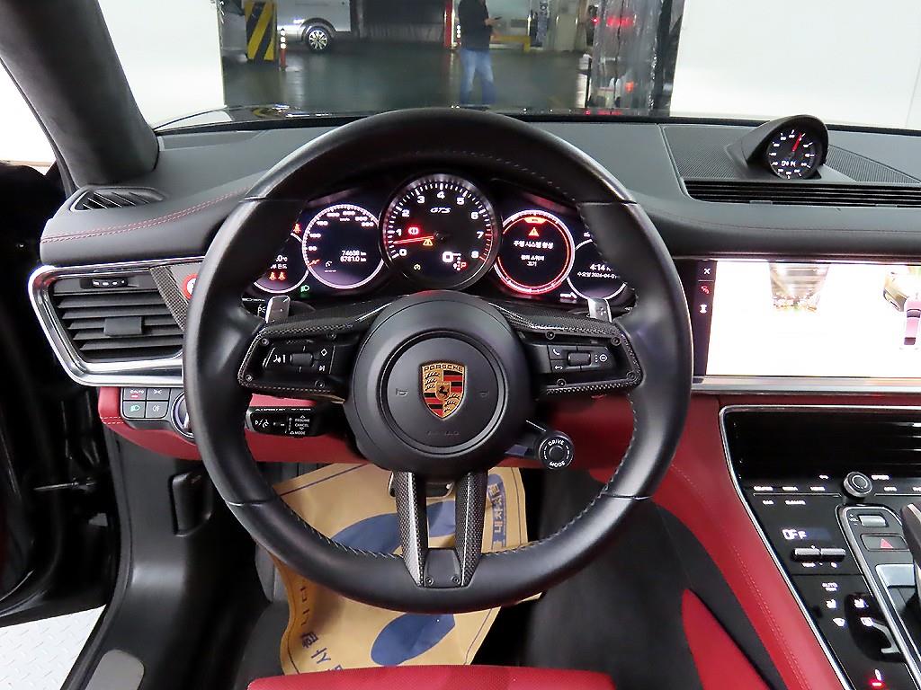 Porsche Panamera - Vista 9