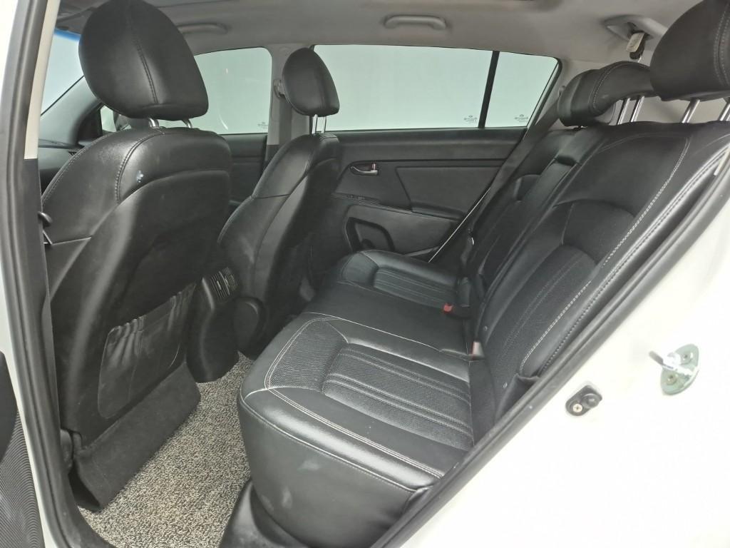 KIA Sportage - Vista 12