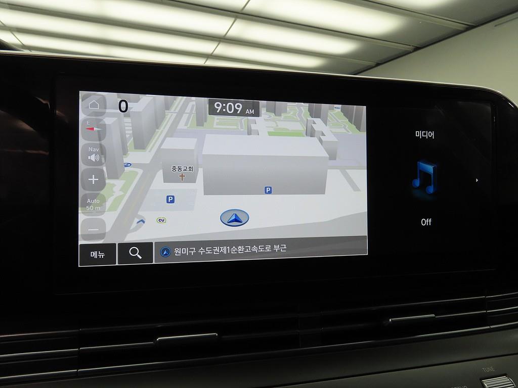 HYUNDAI Grandeur - Vista 11