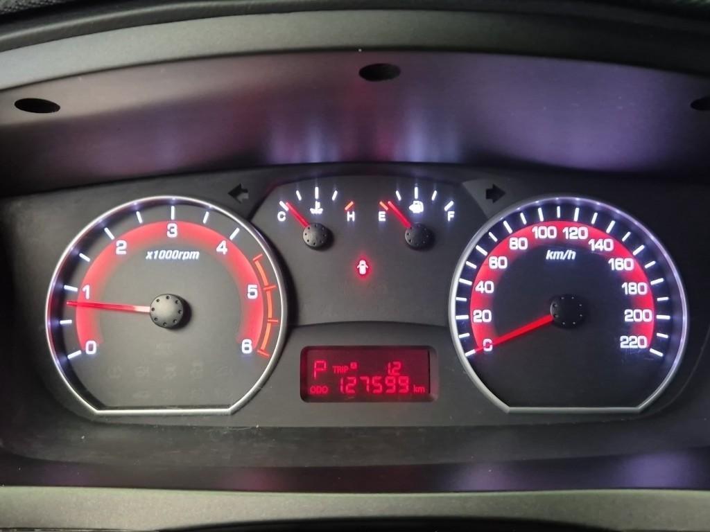 Ssangyong Korando - Vista 5