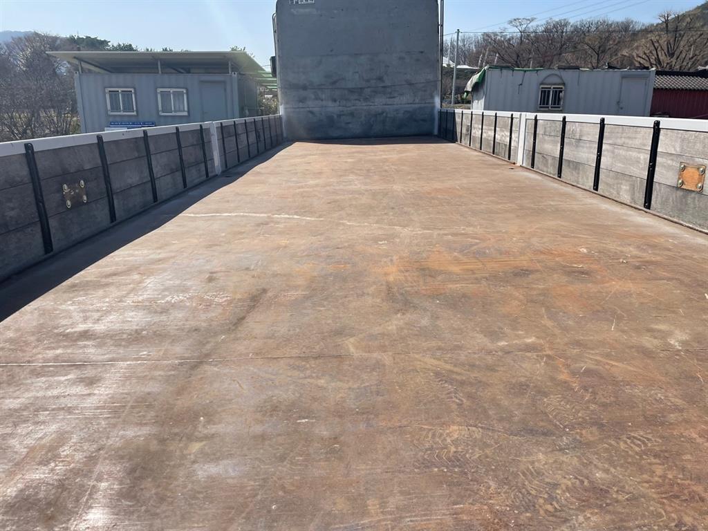 medium and large cargo Cargo - Vista 7