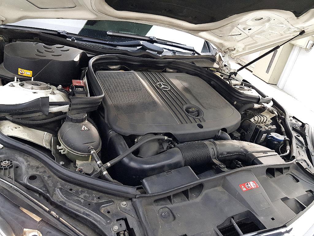 Mercedes Benz E class - Vista 6