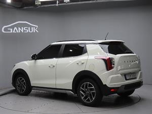 Ssangyong Tivoli - Vista 6