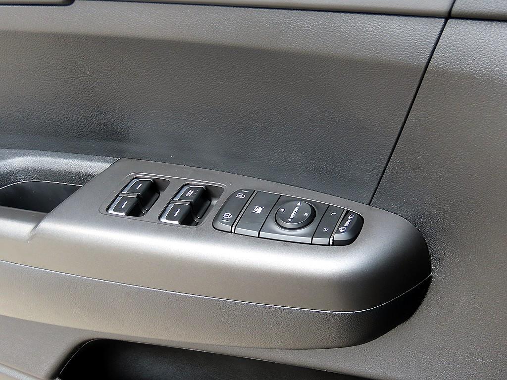 KIA Sportage - Vista 11