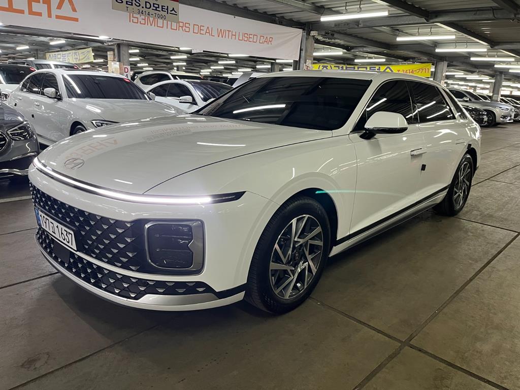 HYUNDAI Grandeur - Vista 2