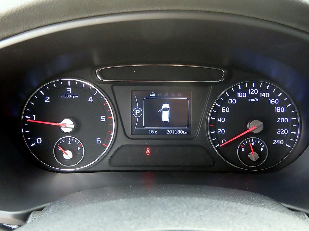 KIA Sorento - Vista 8