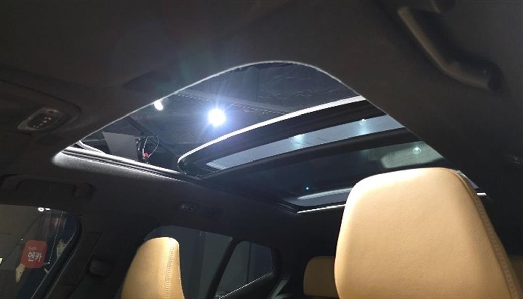 Volvo XC40 2022 Azul - Importación desde Corea - HF Imports Iquique - Foto 16