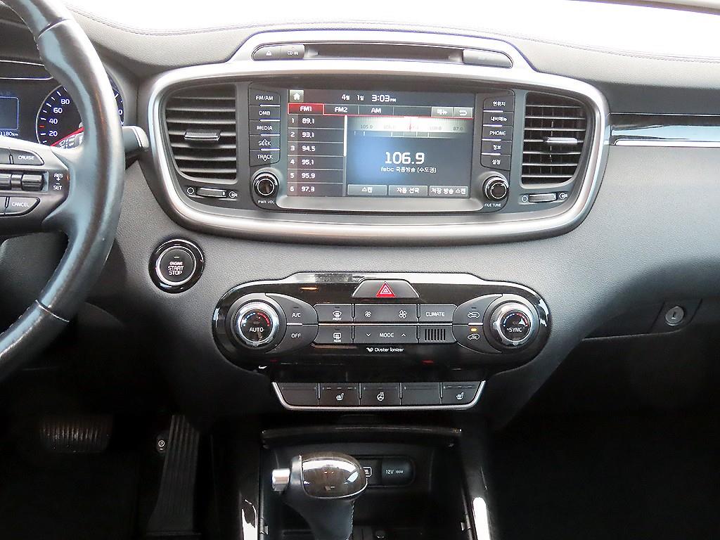 KIA Sorento - Vista 10