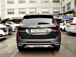 KIA Seltos - Vista 6