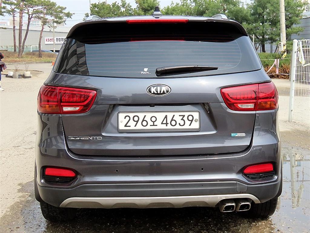 KIA Sorento - Vista 4
