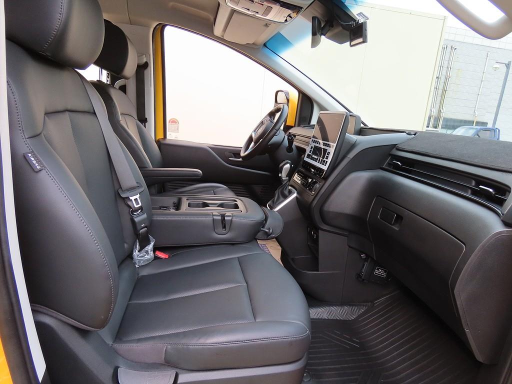 HYUNDAI Staria - Vista 7