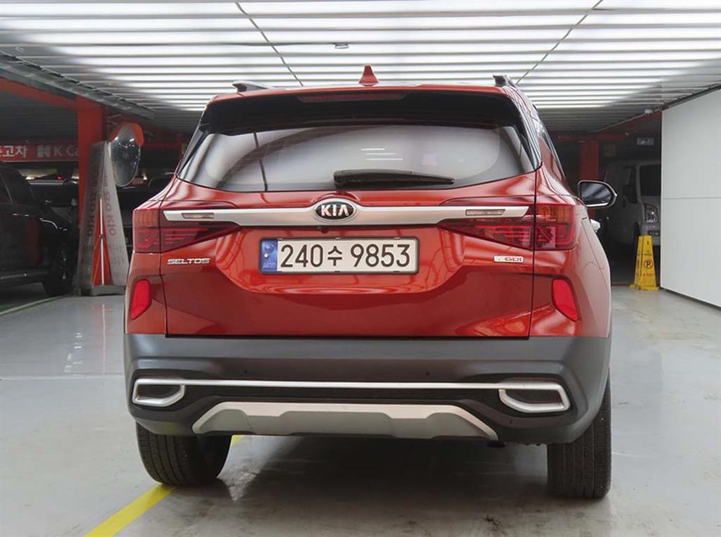 KIA Seltos - Vista 3