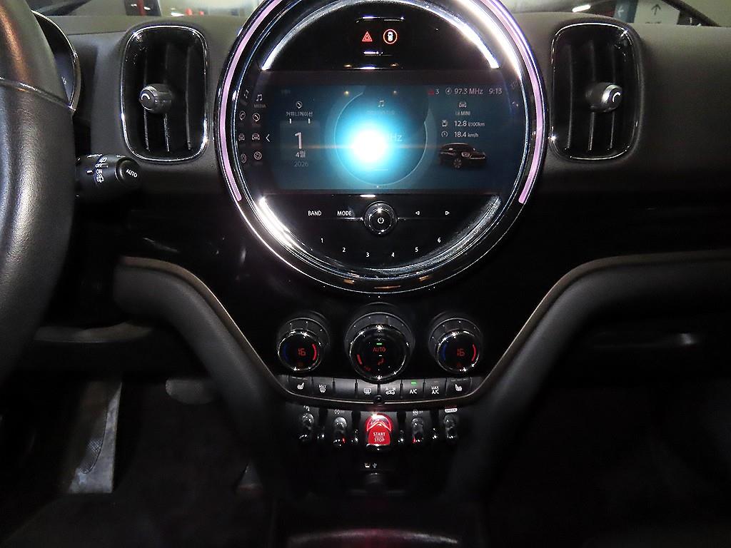 Mini Countryman - Vista 11