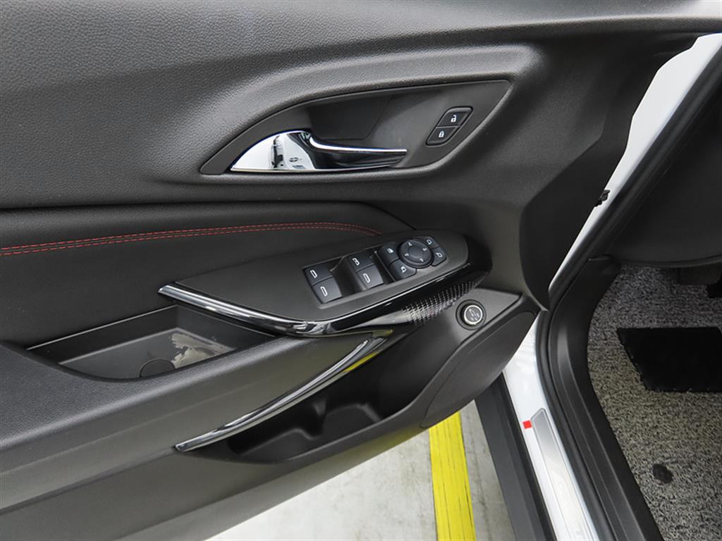 Chevrolet Trax 2025 Blanco - Importación desde Corea - HF Imports Iquique - Foto 13