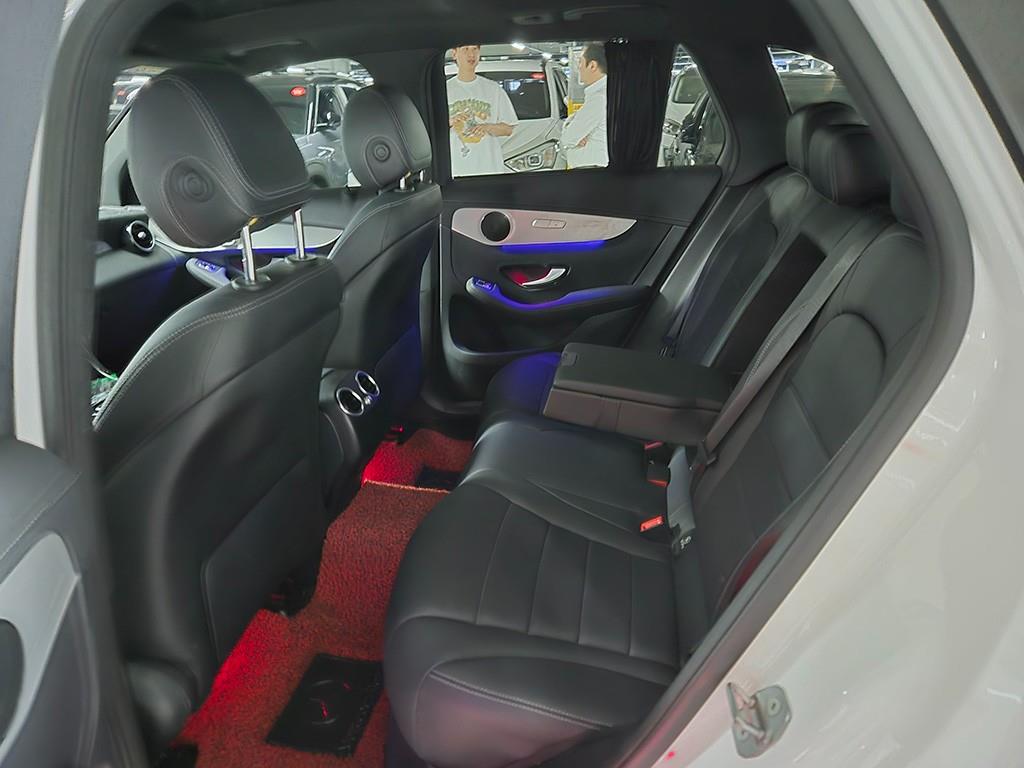 Mercedes Benz GLC Class - Vista 6