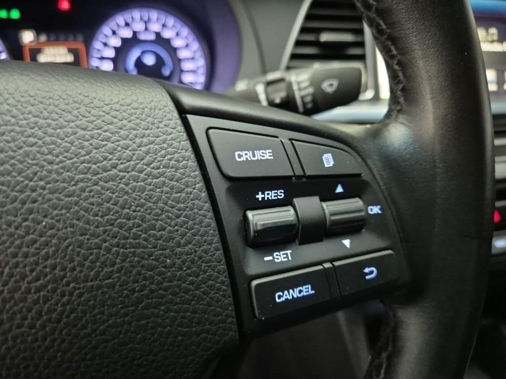 HYUNDAI Aslan - Vista 8