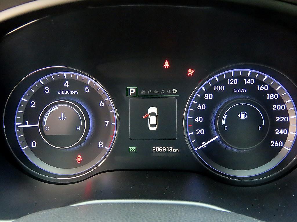 HYUNDAI Aslan - Vista 9