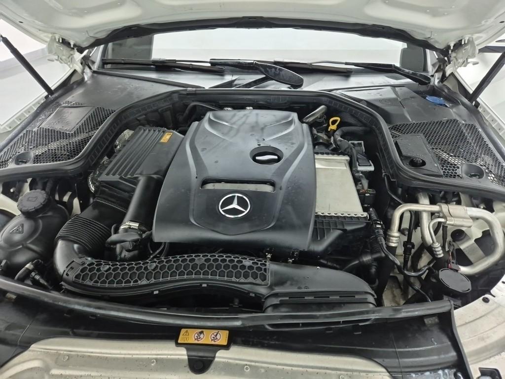 Mercedes Benz C Class 2018 Blanco - Importación desde Corea - HF Imports Iquique - Foto 16