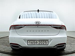 HYUNDAI Grandeur - Vista 6