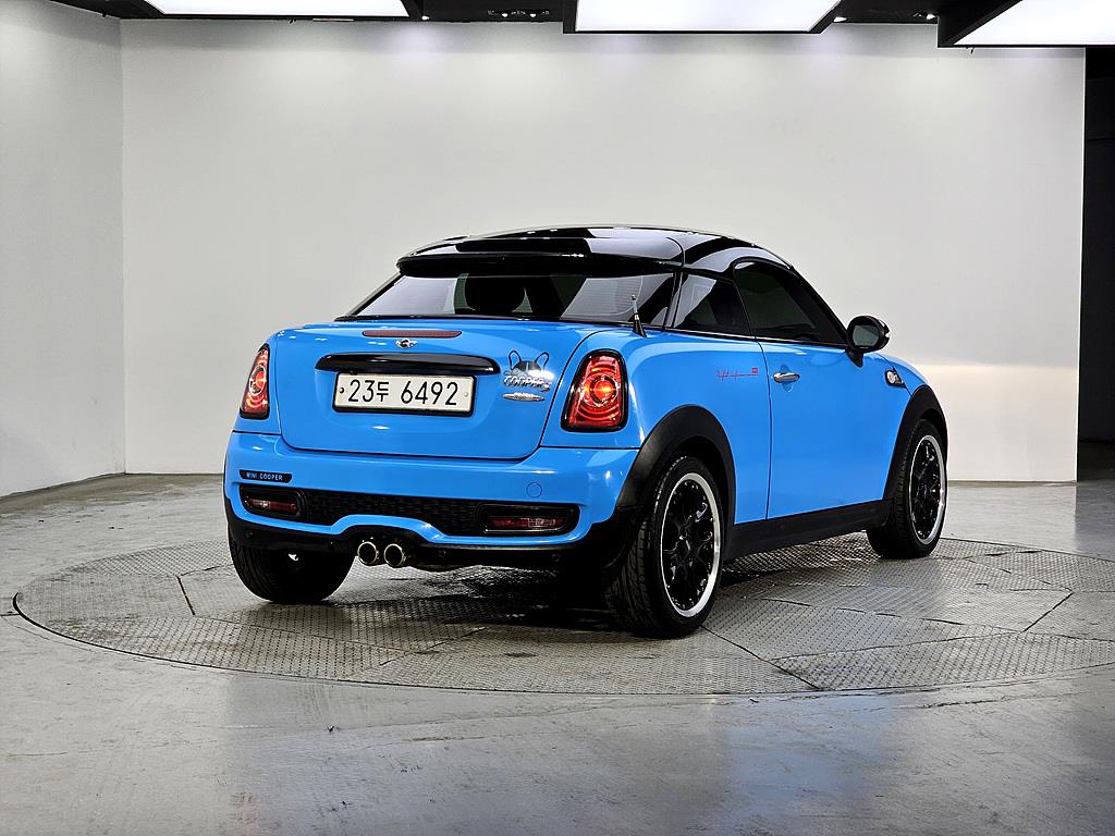 Mini Coupe - Vista 4
