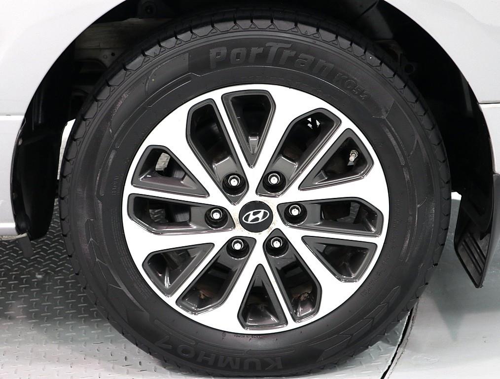 HYUNDAI Starex 2018 Gris - Importación desde Corea - HF Imports Iquique - Foto 17