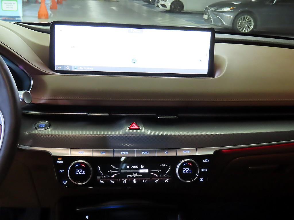 Genesis G80 - Vista 11