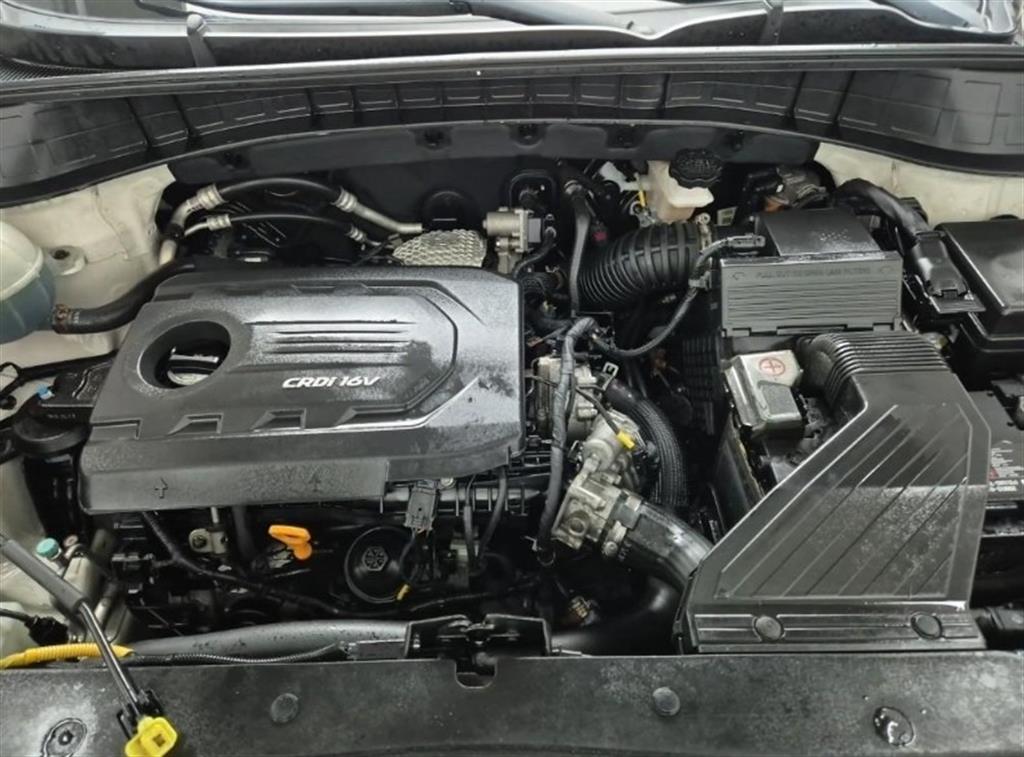 HYUNDAI Tucson - Vista 5