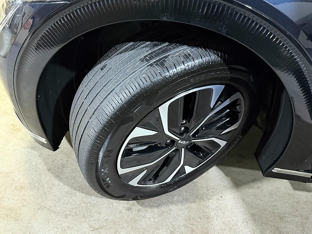 KIA EV6 2022 Negro - Importación desde Corea - HF Imports Iquique - Foto 20