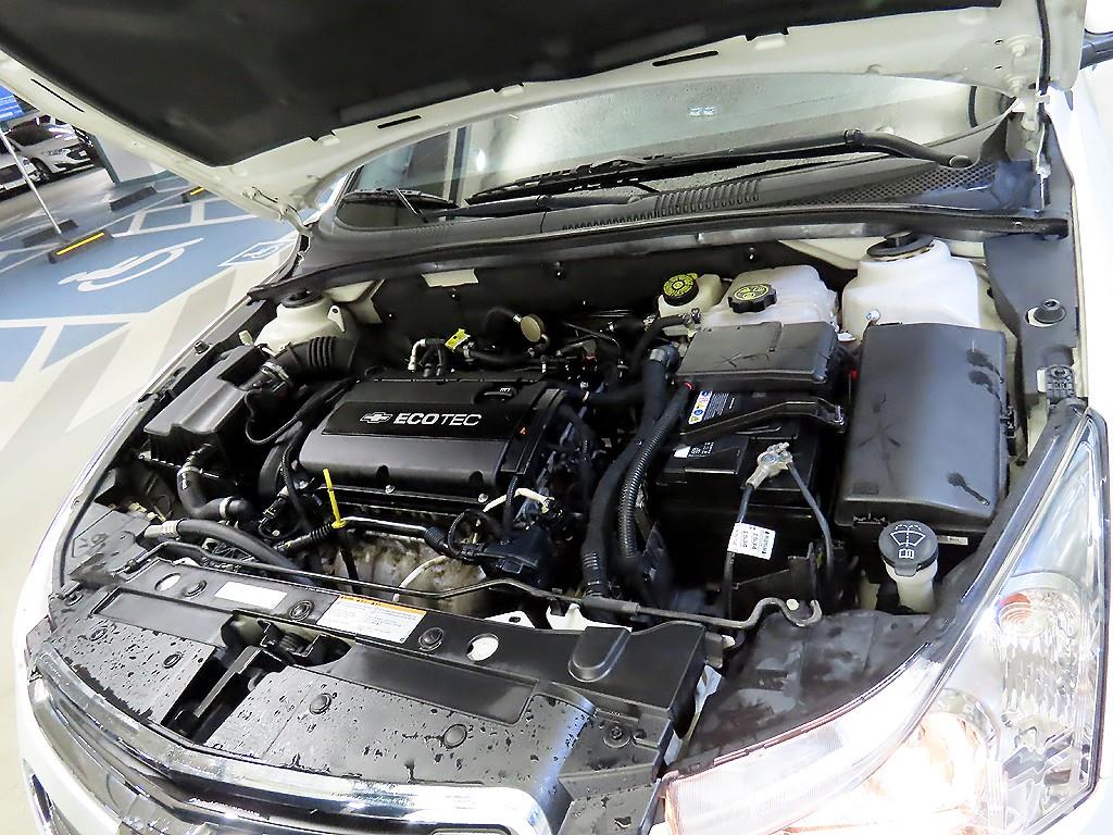 Chevrolet Cruise 2015 Blanco - Importación desde Corea - HF Imports Iquique - Foto 17