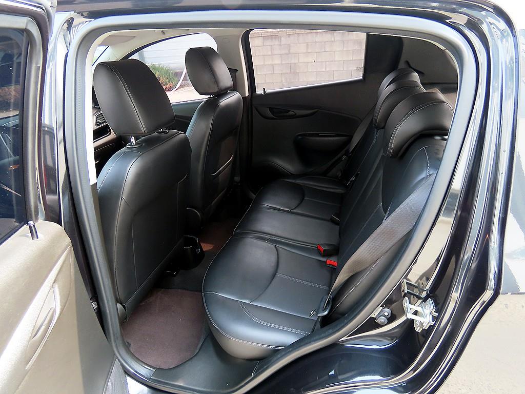 Chevrolet Spark - Vista 6