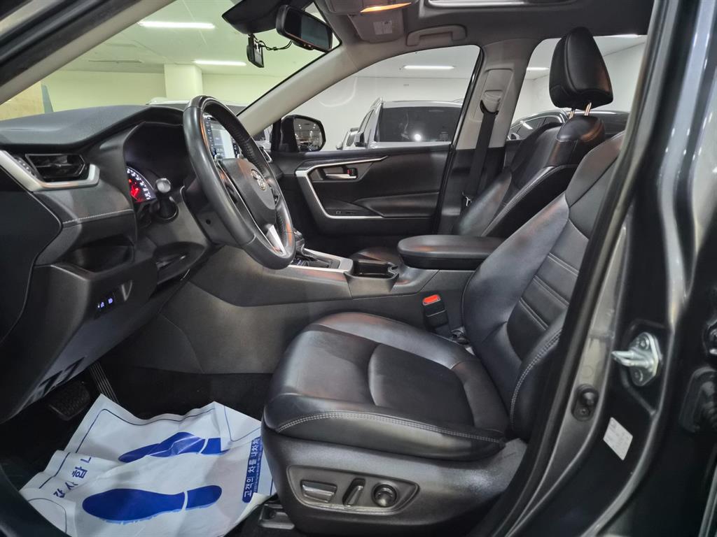 Toyota RAV4 - Vista 12