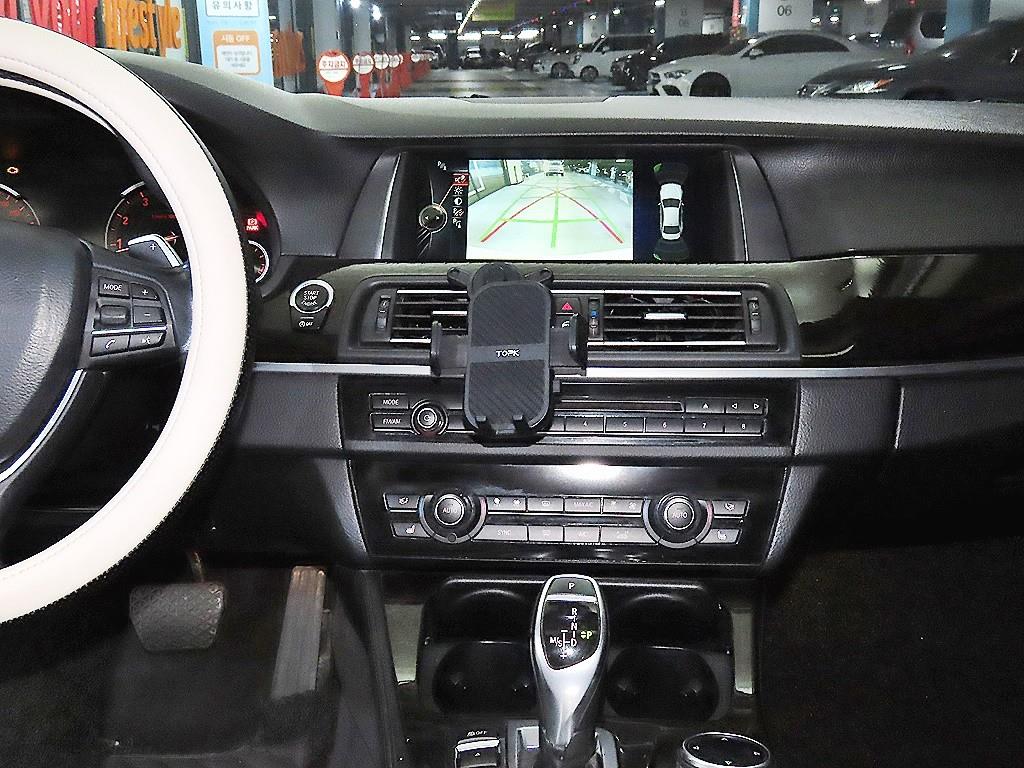 BMW 5 Series - Vista 11