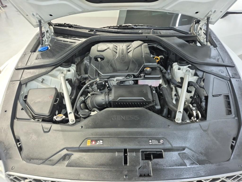 Genesis G80 - Vista 6