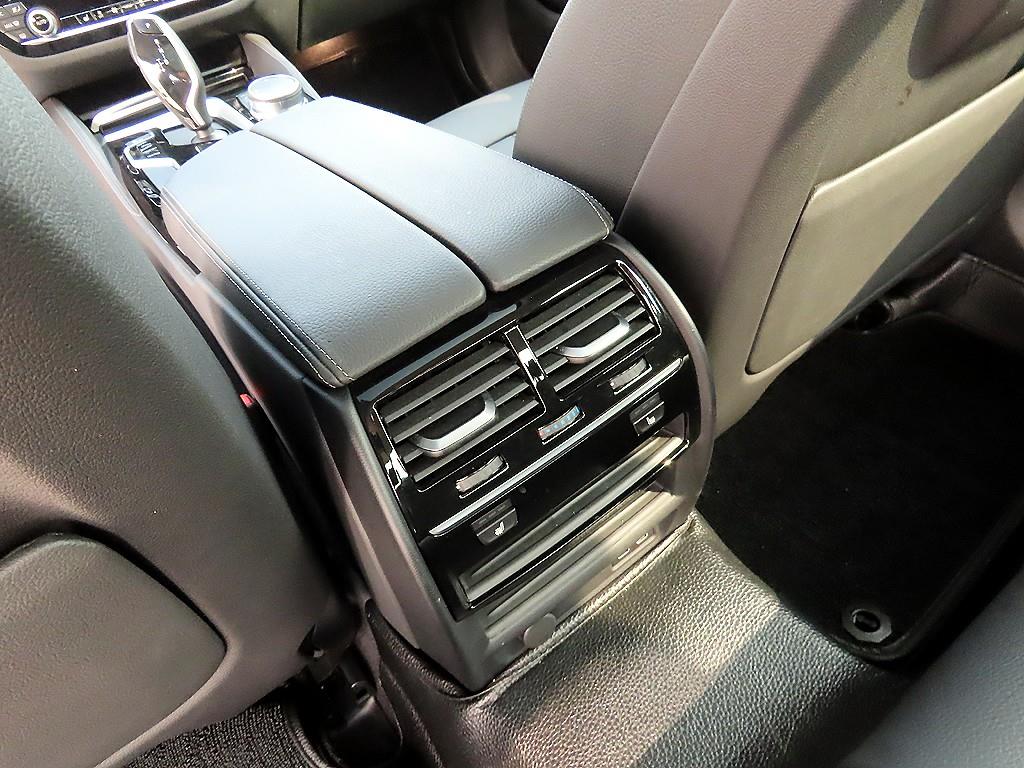 BMW 5 Series 2020 - Importación desde Corea - HF Imports Iquique - Foto 16