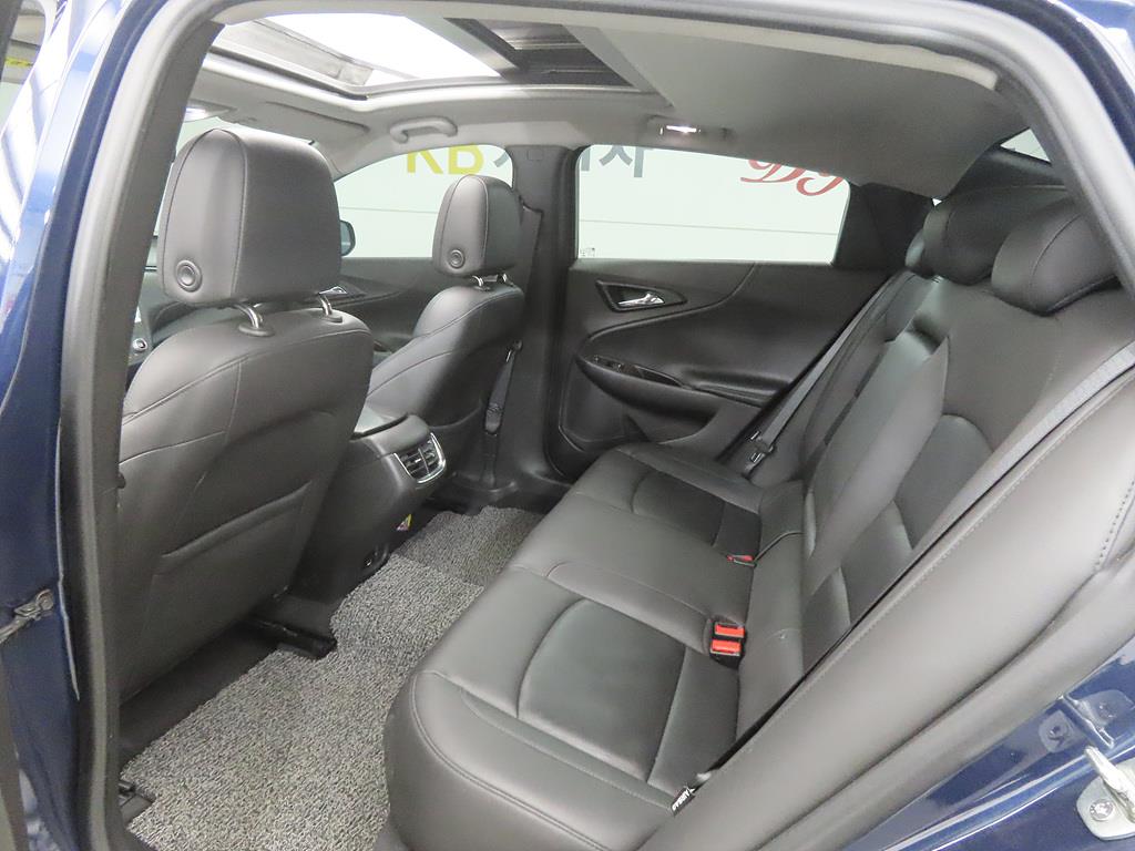 Chevrolet Malibu - Vista 6