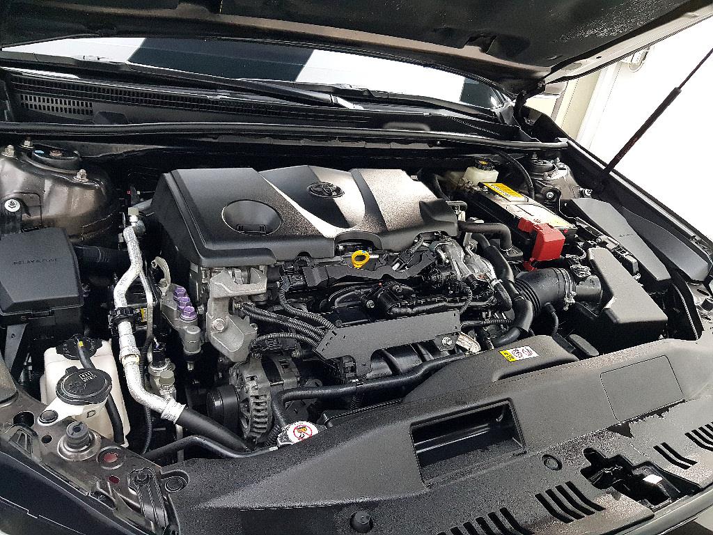 Toyota Camry - Vista 6