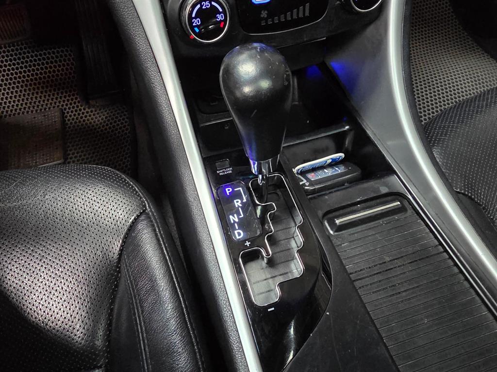 HYUNDAI Sonata 2010 Rojo - Importación desde Corea - HF Imports Iquique - Foto 14