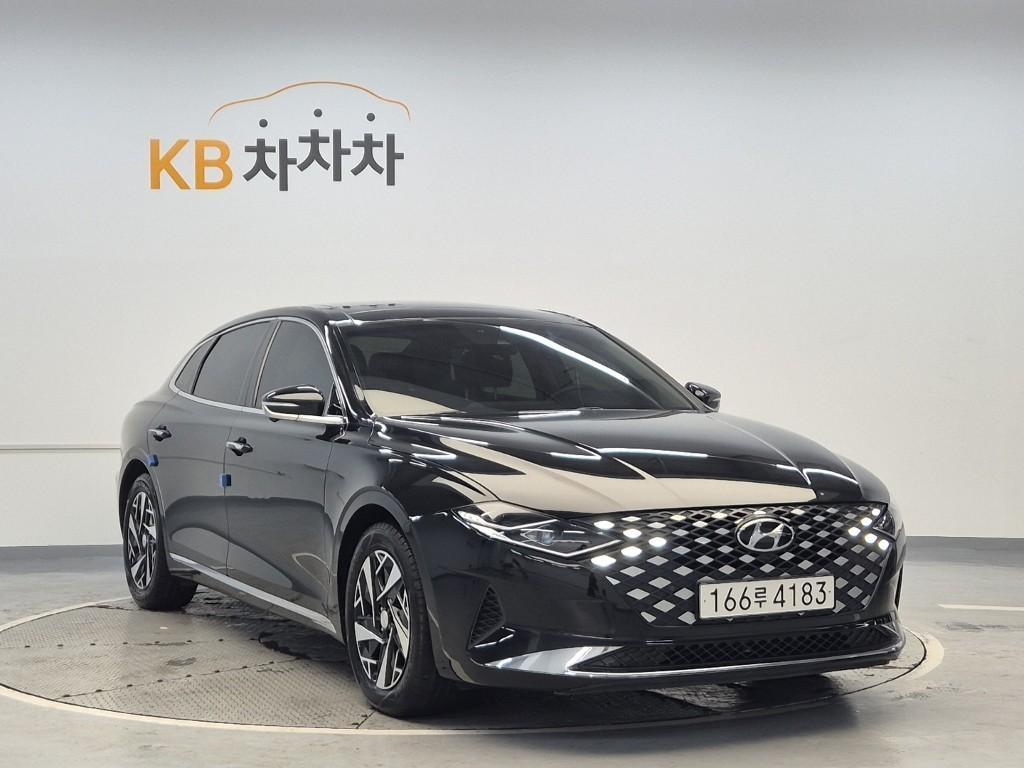 HYUNDAI Grandeur - Vista 4