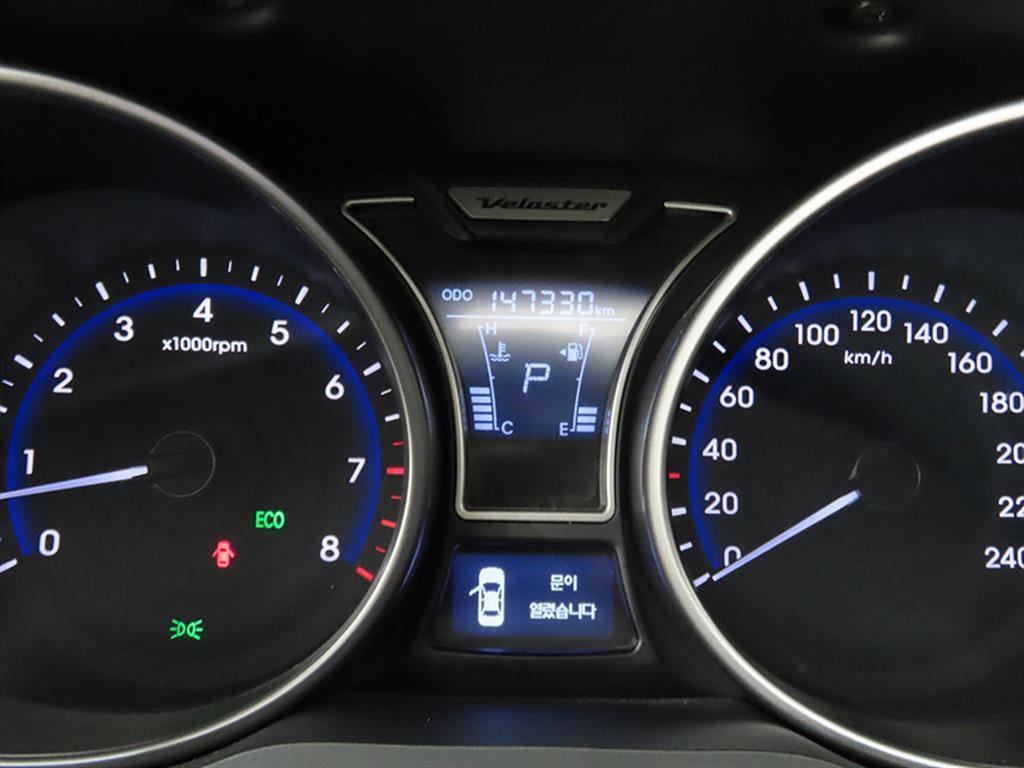 HYUNDAI Veloster - Vista 9