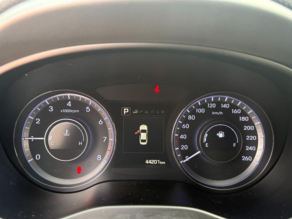 HYUNDAI Aslan - Vista 6