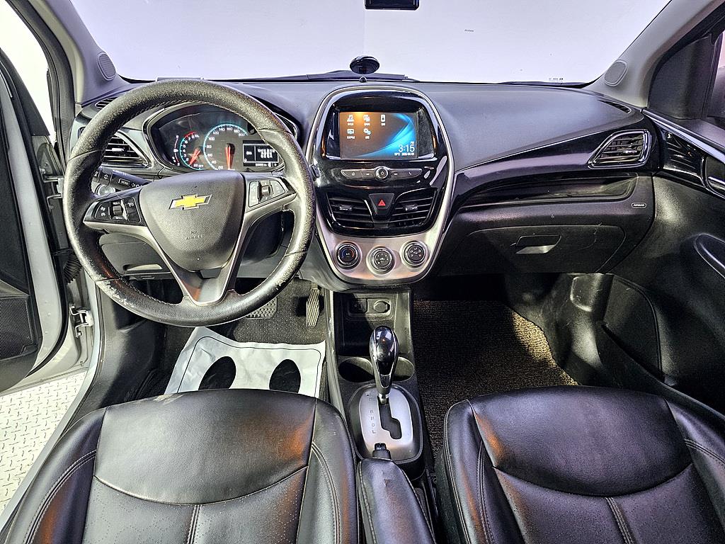 Chevrolet Spark - Vista 5